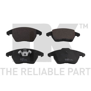 Jeu de plaquettes de frein essieu avant