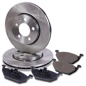 Disques de frein + plaquettes de frein essieu avant SATISFACTIONNÉS